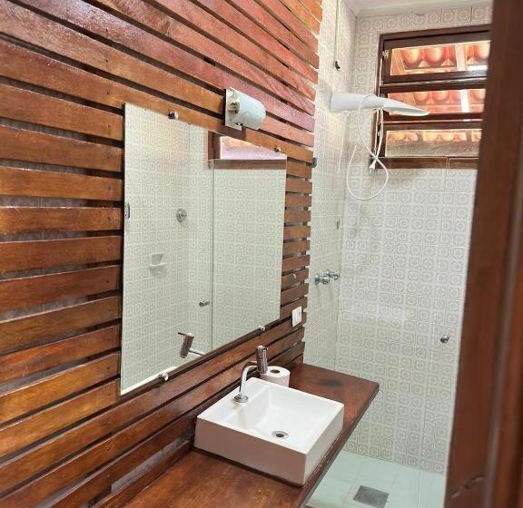 家庭套房, Pousada Point Beach