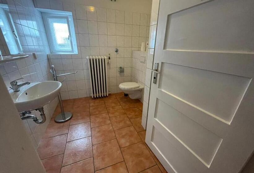 Standard room with outdoor bath, Pension Der Kretaner
