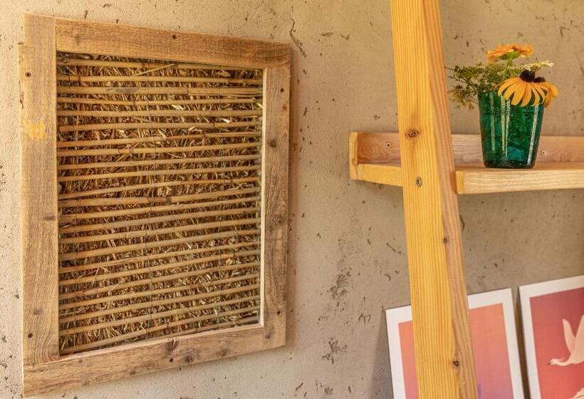 חדר לארבעה סטנדרטי עם נוף לגינה, Casa Viva