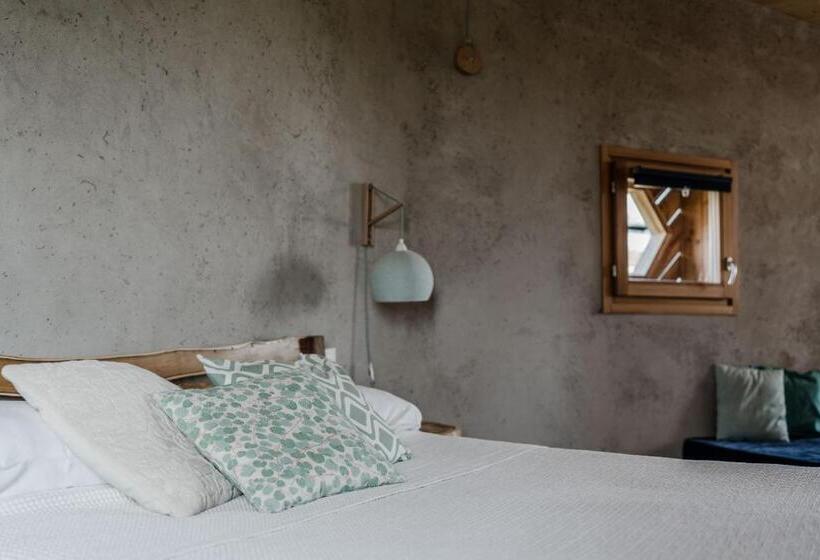 חדר סטנדרט לשלושה עם טרסה, Casa Viva