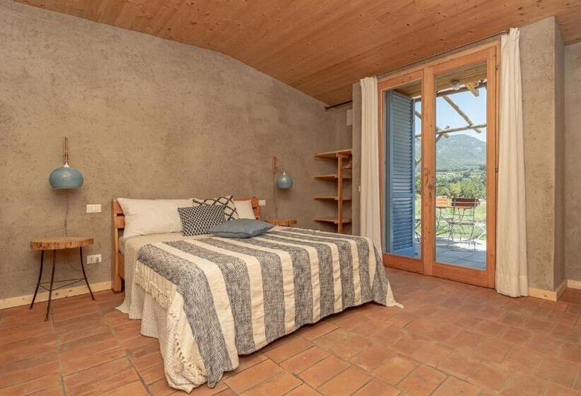 חדר לארבעה סטנדרטי עם נוף לגינה, Casa Viva