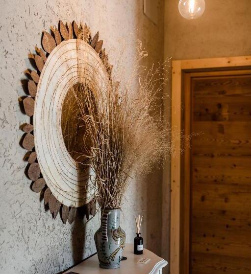 חדר סטנדרט לשלושה עם טרסה, Casa Viva