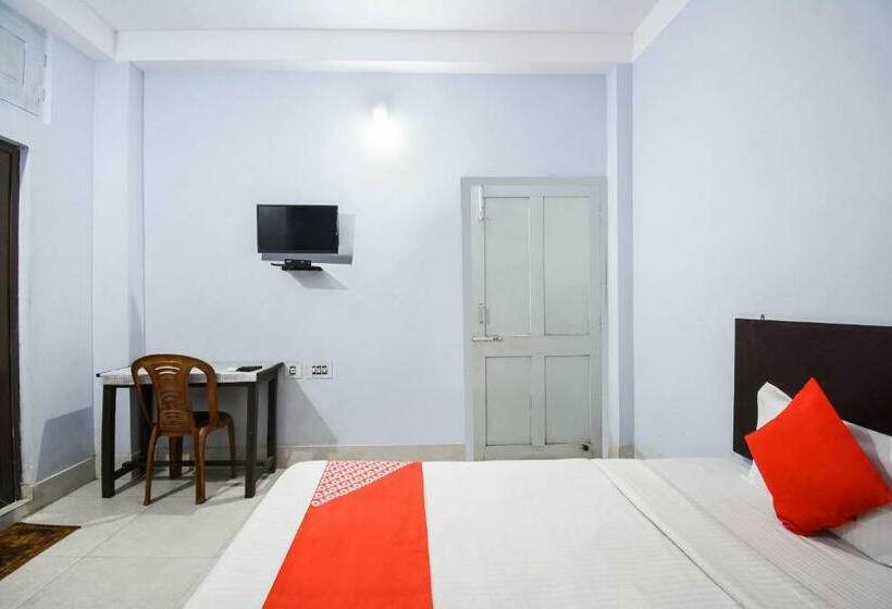 Трехместный Номер Классика, Flagship 75693 Pradhan Palace