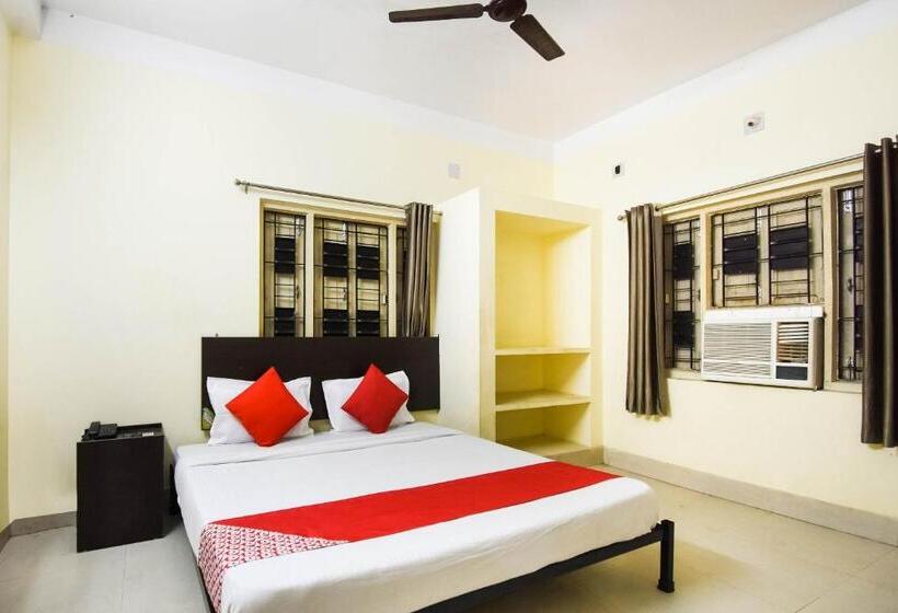 Трехместный Номер Классика, Flagship 75693 Pradhan Palace