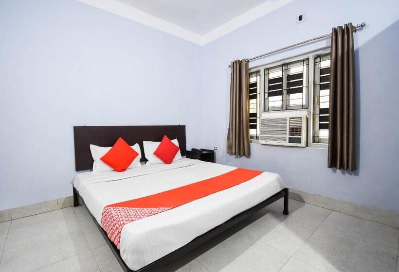 Трехместный Номер Классика, Flagship 75693 Pradhan Palace