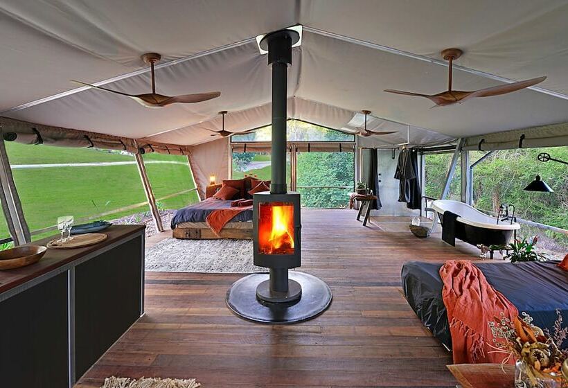 كوخ ديلوكس, Starry Nights Luxury Camping