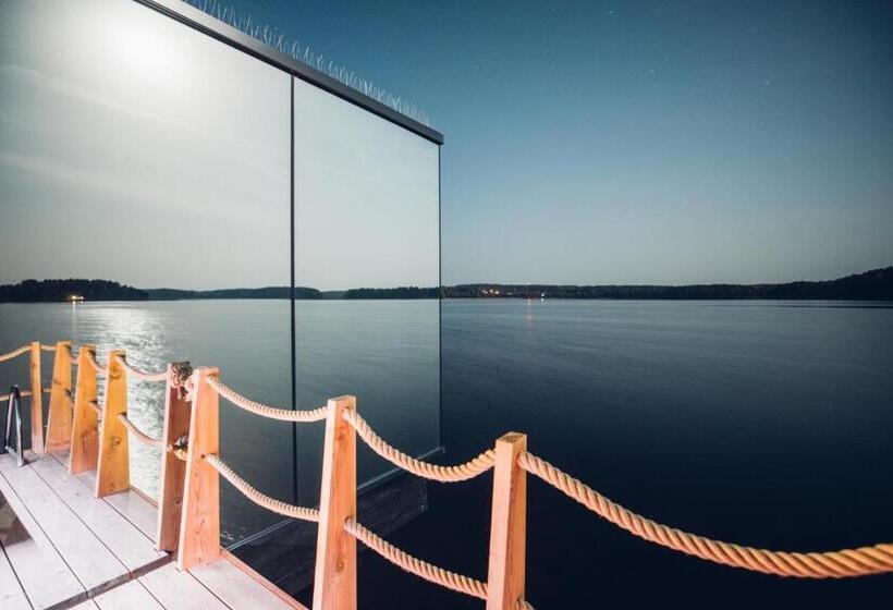 Suite with lake view, Lake Hotel Lehmonkärki   Haasi Mirror Houses