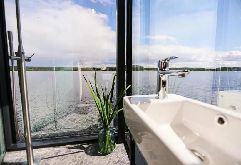 Suite with lake view, Lake Hotel Lehmonkärki   Haasi Mirror Houses