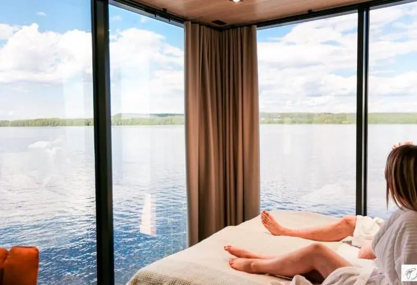 プレミアムスイート, Lake Hotel Lehmonkärki   Haasi Mirror Houses