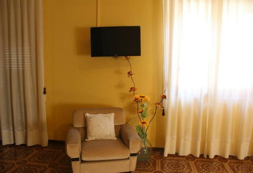 غرفة قياسية رباعية, B&b President Palace