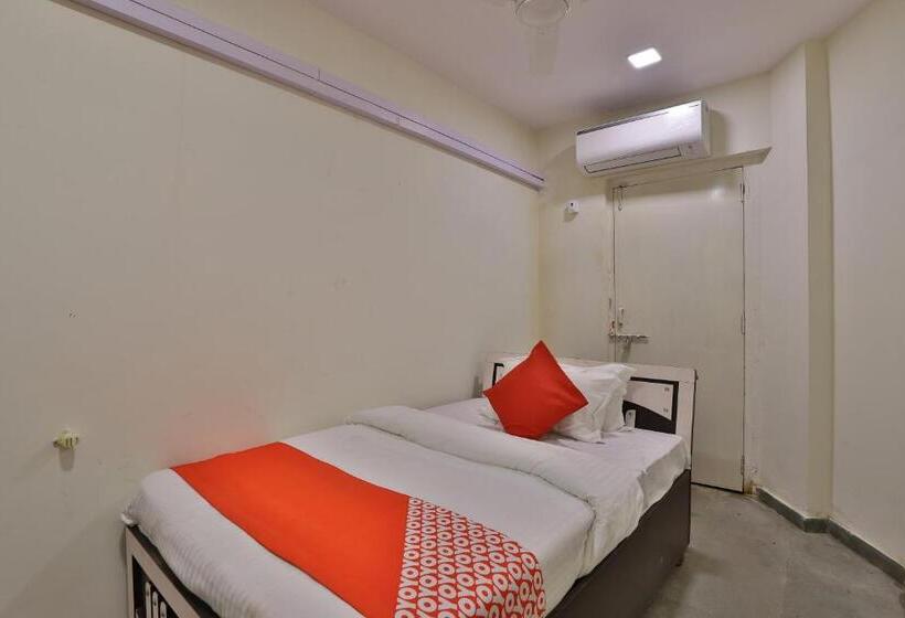 Klassiskt Trippelrum, Oyo 46791 New Suryam