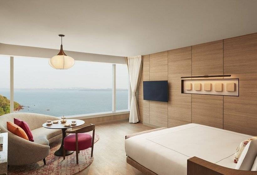 Deluxe Room Sea View