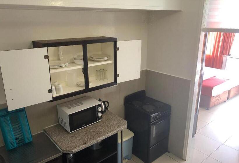Семейные Апартаменты, Coastlands Durban Self Catering Holiday Apartments
