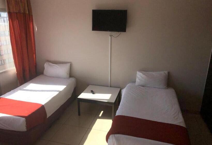 Family flat with sea view, Coastlands Durban Self Catering Holiday Apartments