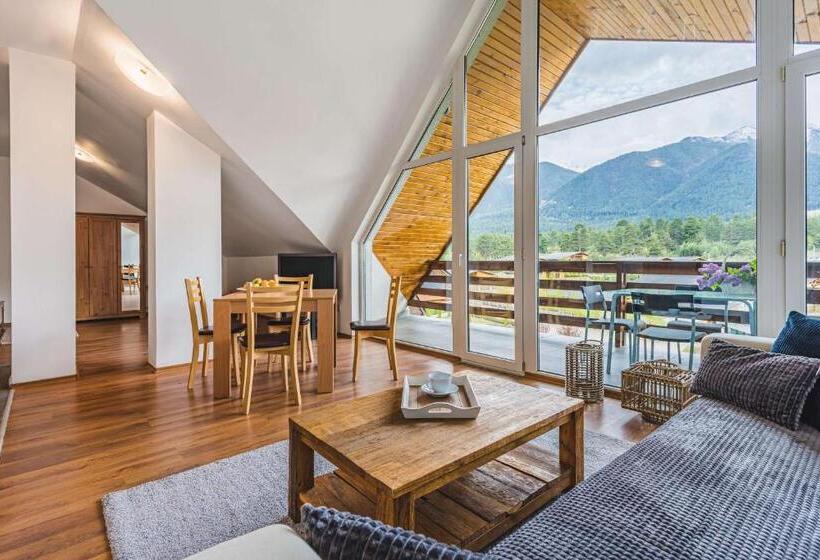 带四张床的标准工作室, Local Stay Hotel, Bw Signature Collection