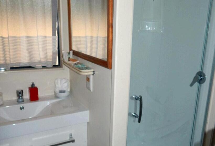 스위트, Cheviot Park Motor Lodge