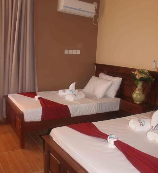 اتاق لوکس, Pavilion Holiday Resort