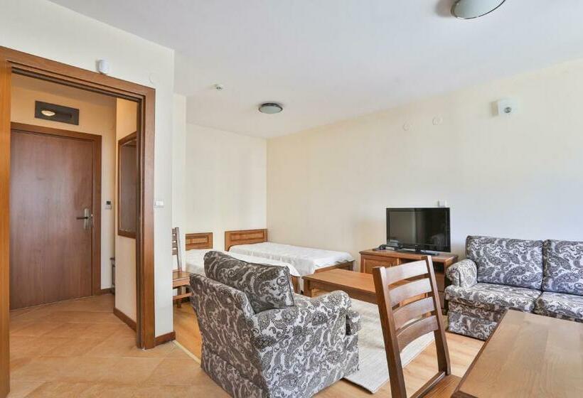 Студио Стандарт с Балконом, Pirin Golf & Country Club Apartment Complex