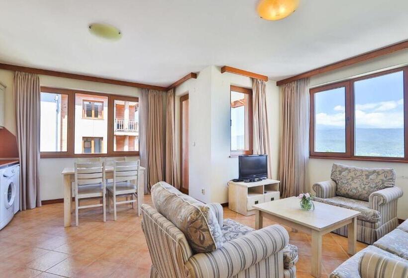 Апартаменты 2 Спальни с Балконом, Pirin Golf & Country Club Apartment Complex
