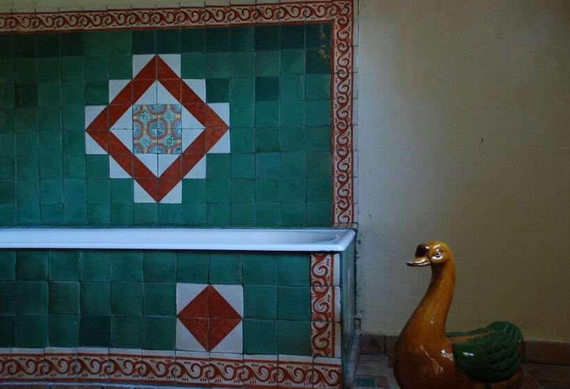 スーペリアールーム, Château De Saint Paterne