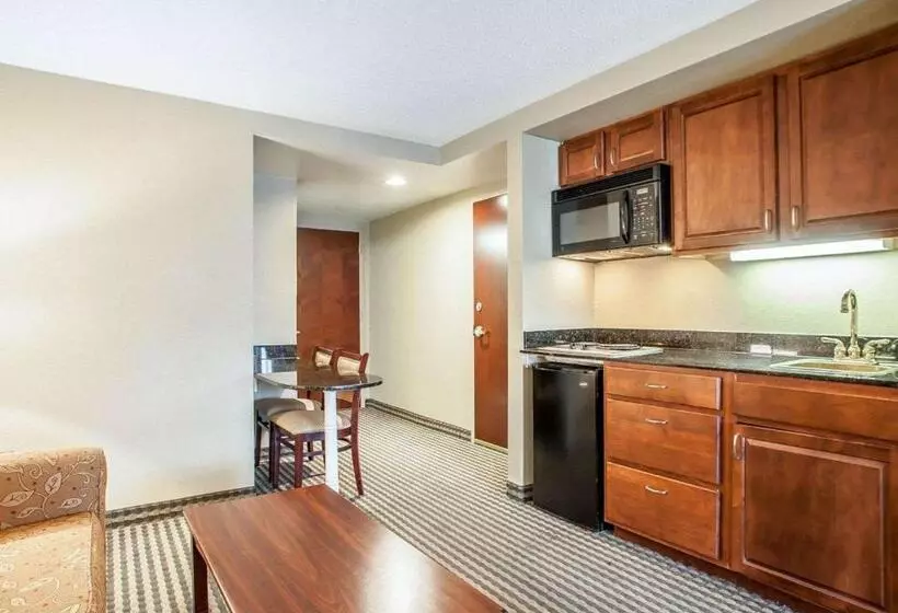 Sviitti King-vuode, Comfort Inn & Suites Carneys Point