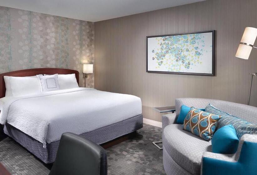 غرفة قياسية سرير كينج, Courtyard By Marriott Atlanta Alpharetta
