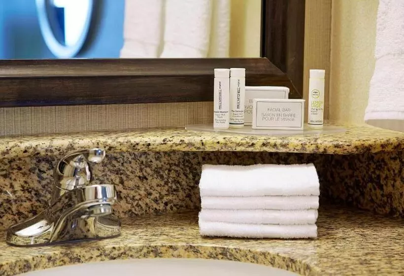 اتاق استاندارد, Courtyard Boston Natick