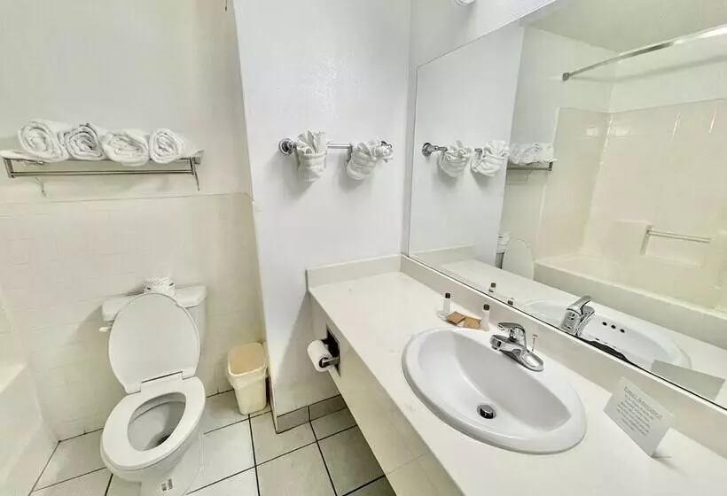 ２ダブルベッドのスタンダードルーム, Fairbridge Inn & Suites Cleburne