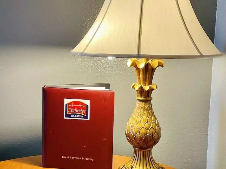 ２ダブルベッドのスタンダードルーム, Fairbridge Inn & Suites Cleburne