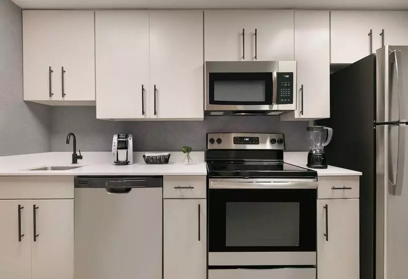 プールビュースイート, Holiday Inn & Suites Ocean City, An Ihg