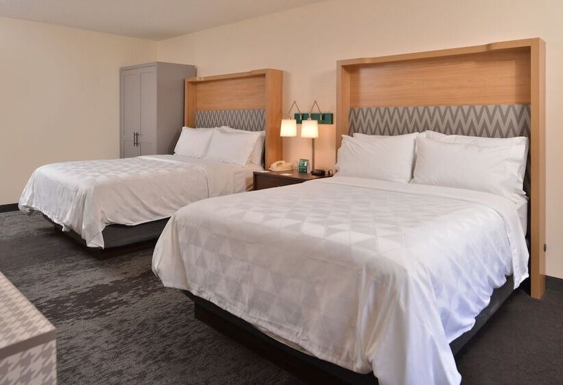 اتاق استاندارد با 2 تخت دوبل, Holiday Inn & Suites Raleigh Cary, An Ihg
