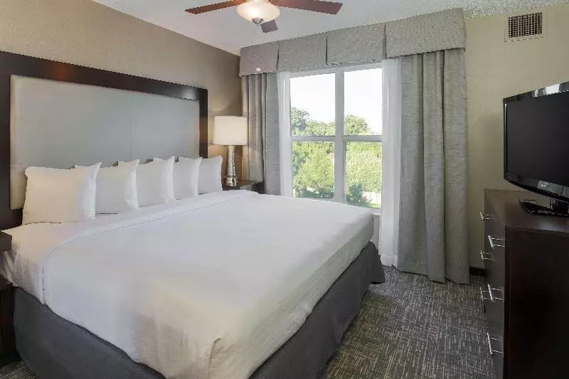２ベッドスイートルーム, Homewood Suites Southwind   Hacks Cross
