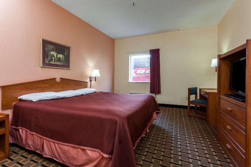 اتاق استاندارد با تخت بزرگ, Howard Johnson By Wyndham Airport