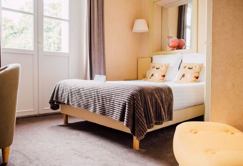 Номер Стандарт, L Hôtel Particulier Ascott