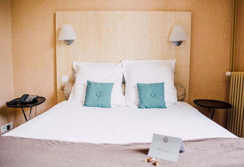 Номер Стандарт, L Hôtel Particulier Ascott