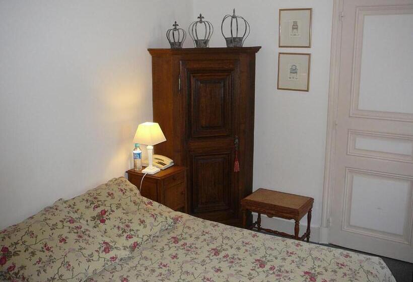 Номер Basic, Le Château D Etoges   Champagne