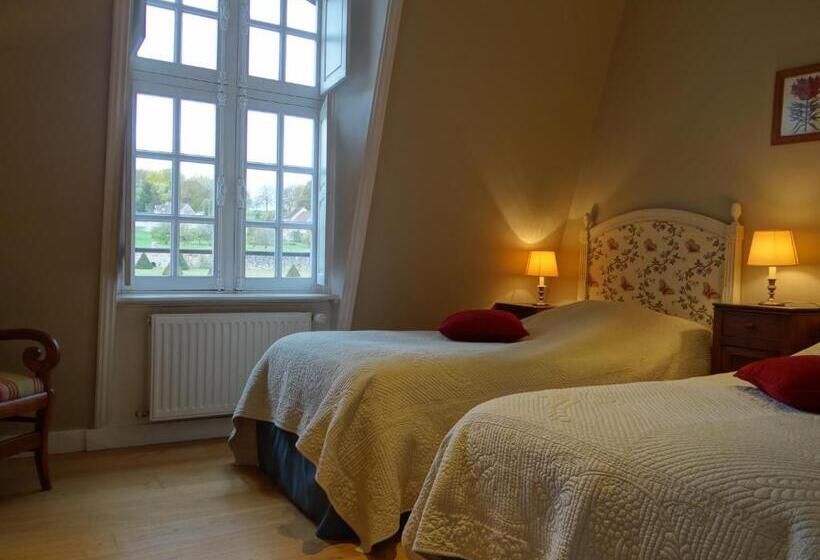 غرفة عائلية, Le Château D Etoges   Champagne