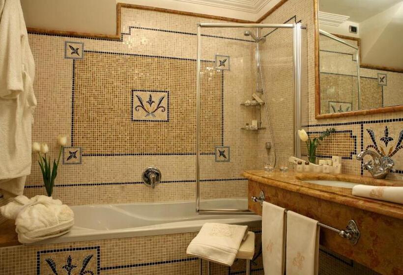 غرفة قياسية, Liberty