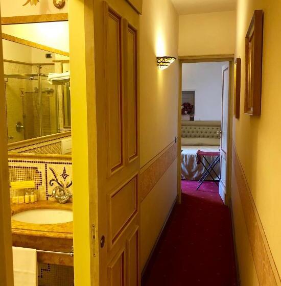 غرفة ديلوكس عائلية, Liberty