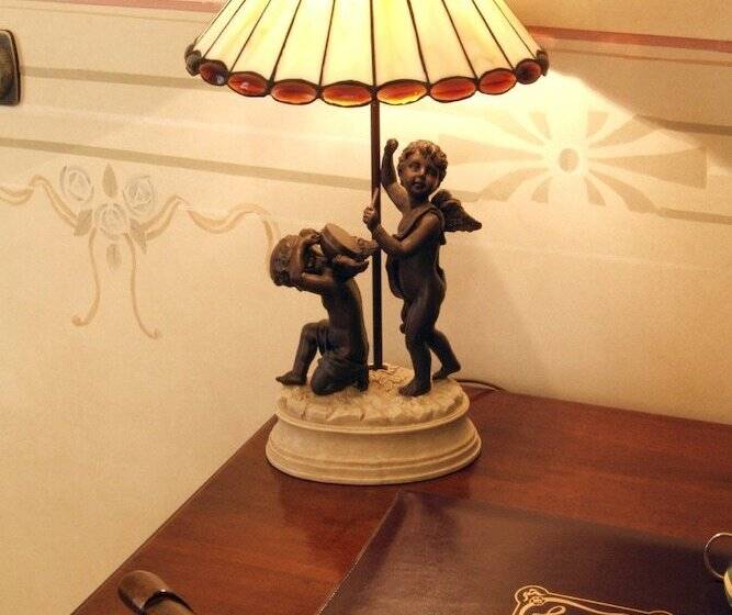 غرفة قياسية, Liberty