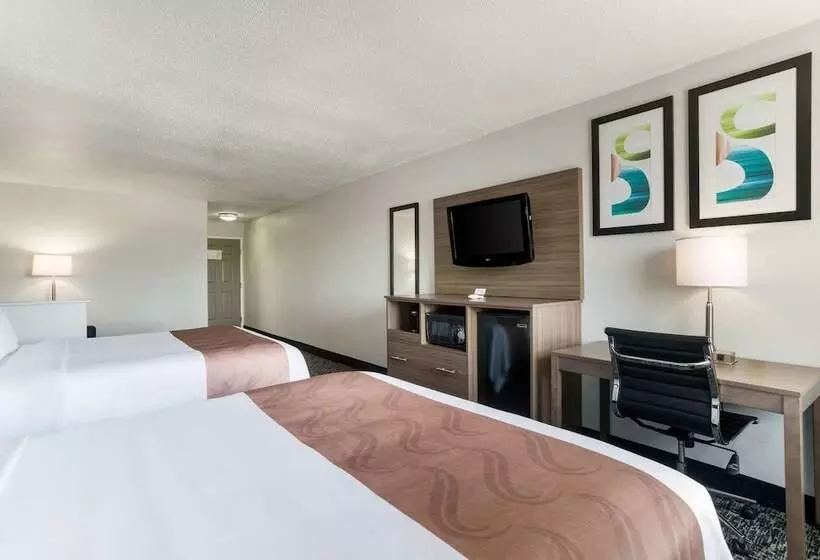 スイート, Quality Inn & Suites
