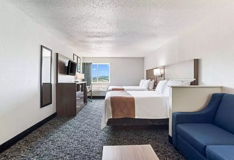 スイート, Quality Inn & Suites