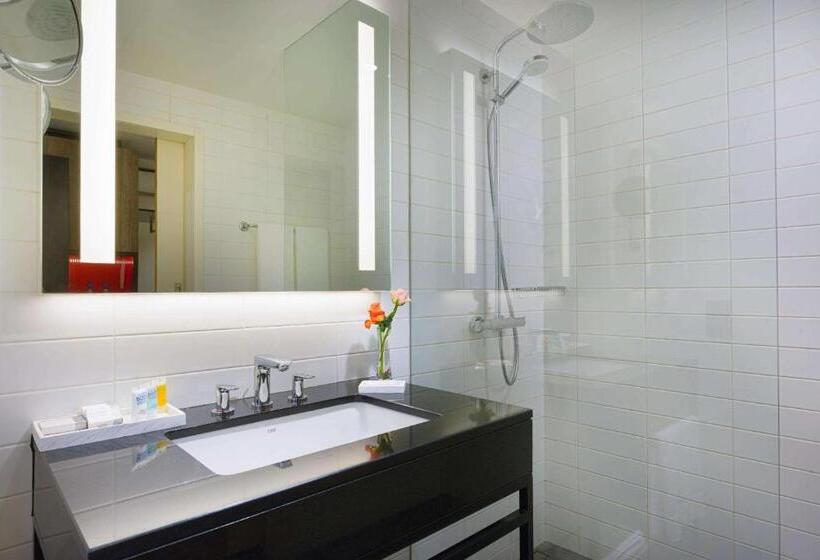 سوییت اجرایی, Intercityhotel Nizwa