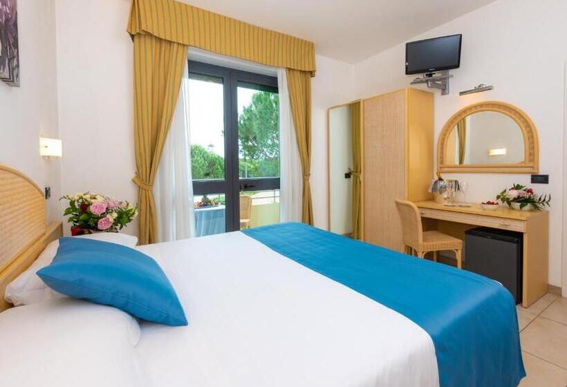 带阳台的高级房间, Acapulco