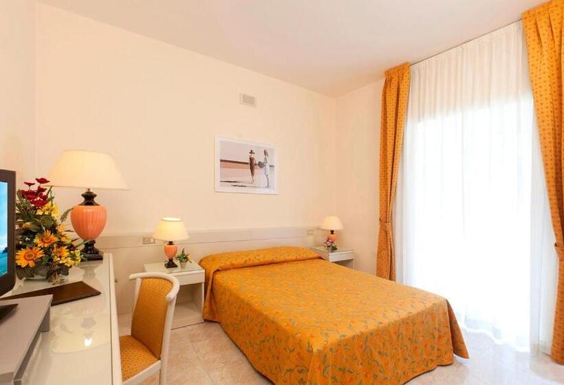 Номер Стандарт, Baia D Argento