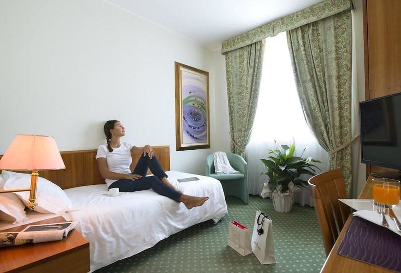 スタンダードシングルルーム, Castagna Palace Hotel & Restaurant