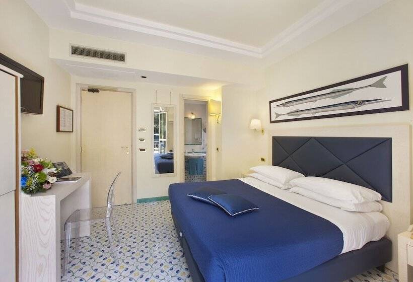 バルコニー付きスタンダードルーム, Del Mare