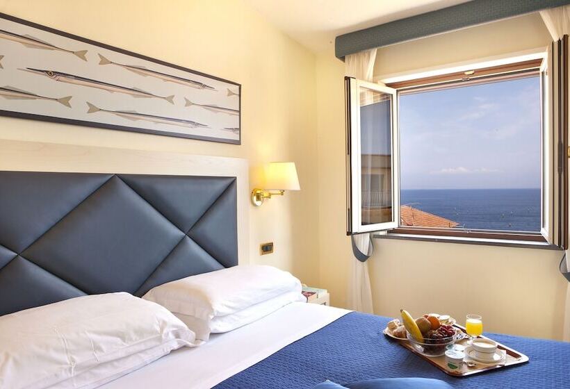 スタンダード４人部屋, Del Mare