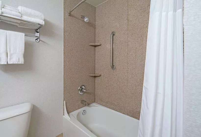 スタンダードルーム, Hampton Inn & Suites Bremerton