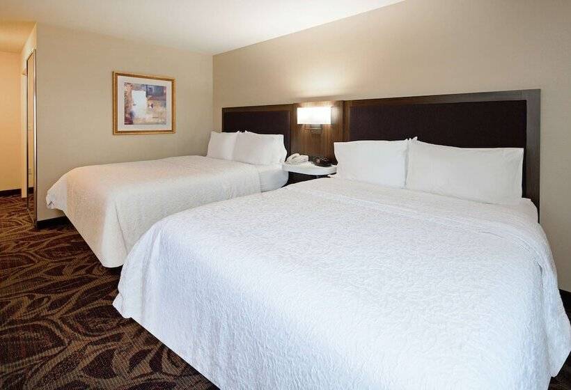 غرفة قياسية لذوى الاحتياجات الخاصة, Hampton Inn & Suites Bremerton